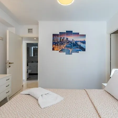 Apartman Nevila House